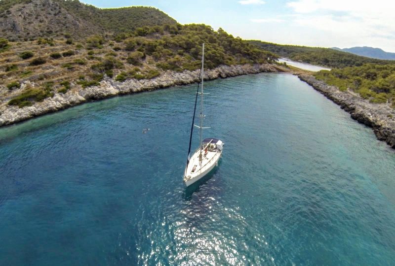 gnsyachting-yachting-vacations-corporate-event-3